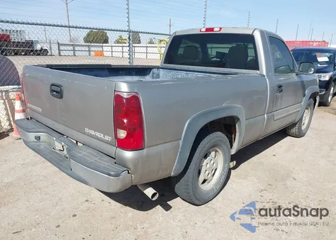 2003 Chevrolet Silverado 1500 из США, поврежденный, VIN 1GCEC14X63Z294773